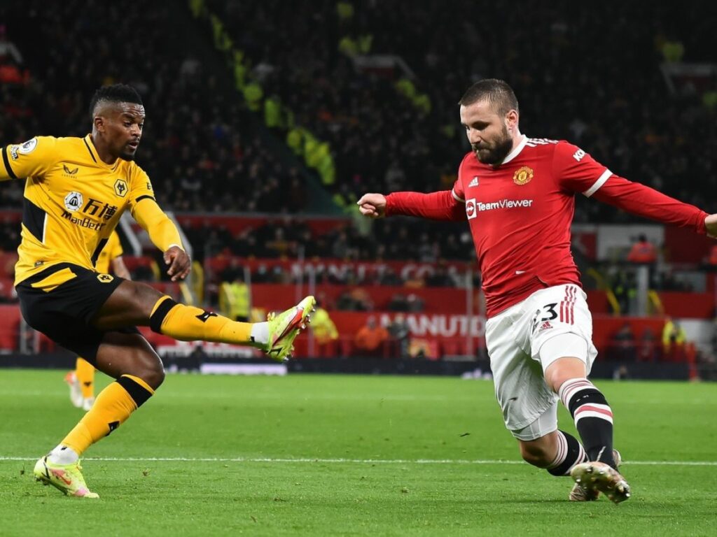 Luke Shaw vs Wolverhampton