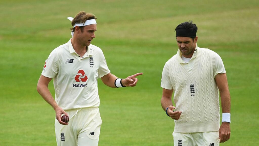 Stuart Broad, James Anderson