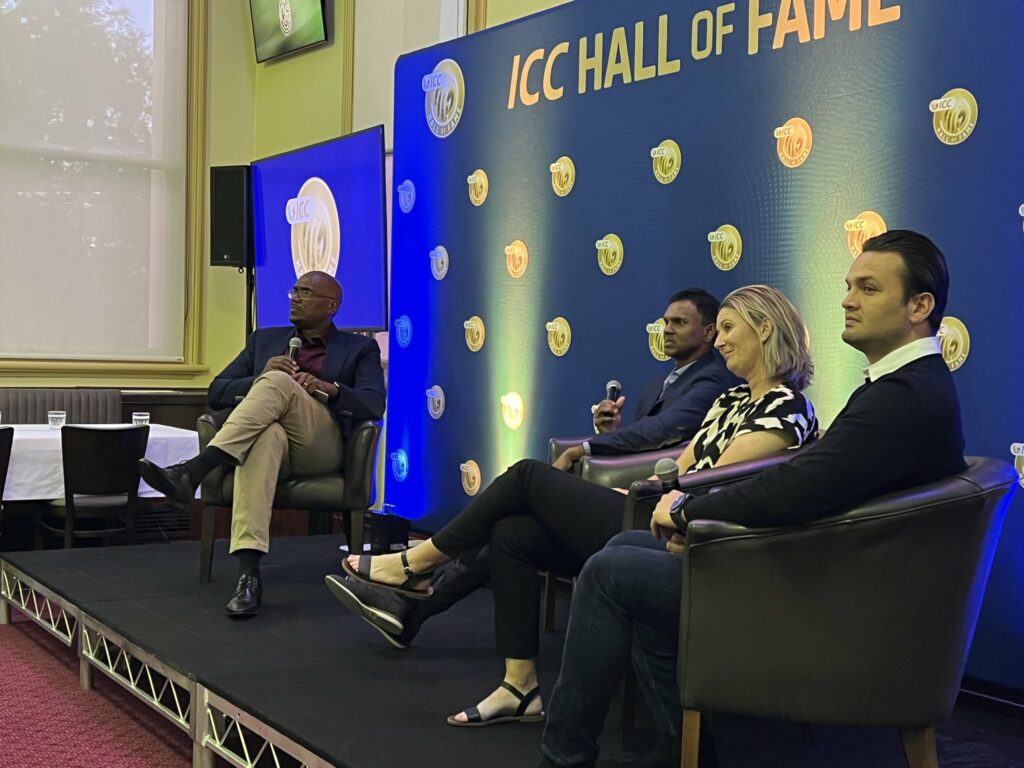 Shivharine Chanderpaul, Charlotte Edwards, Abdul Qadir