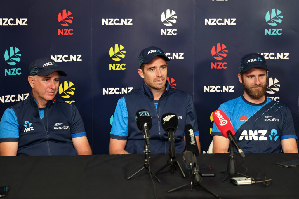 Gary Stead, Tim Southee, Kane Williamson