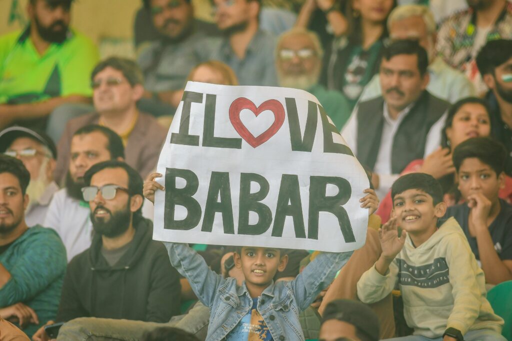 Pakistan vs England fans